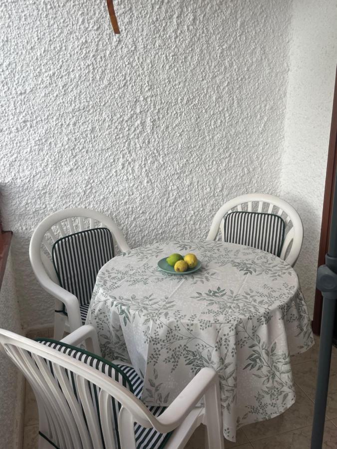 Juncos I Appartement San Bartolomé Buitenkant foto